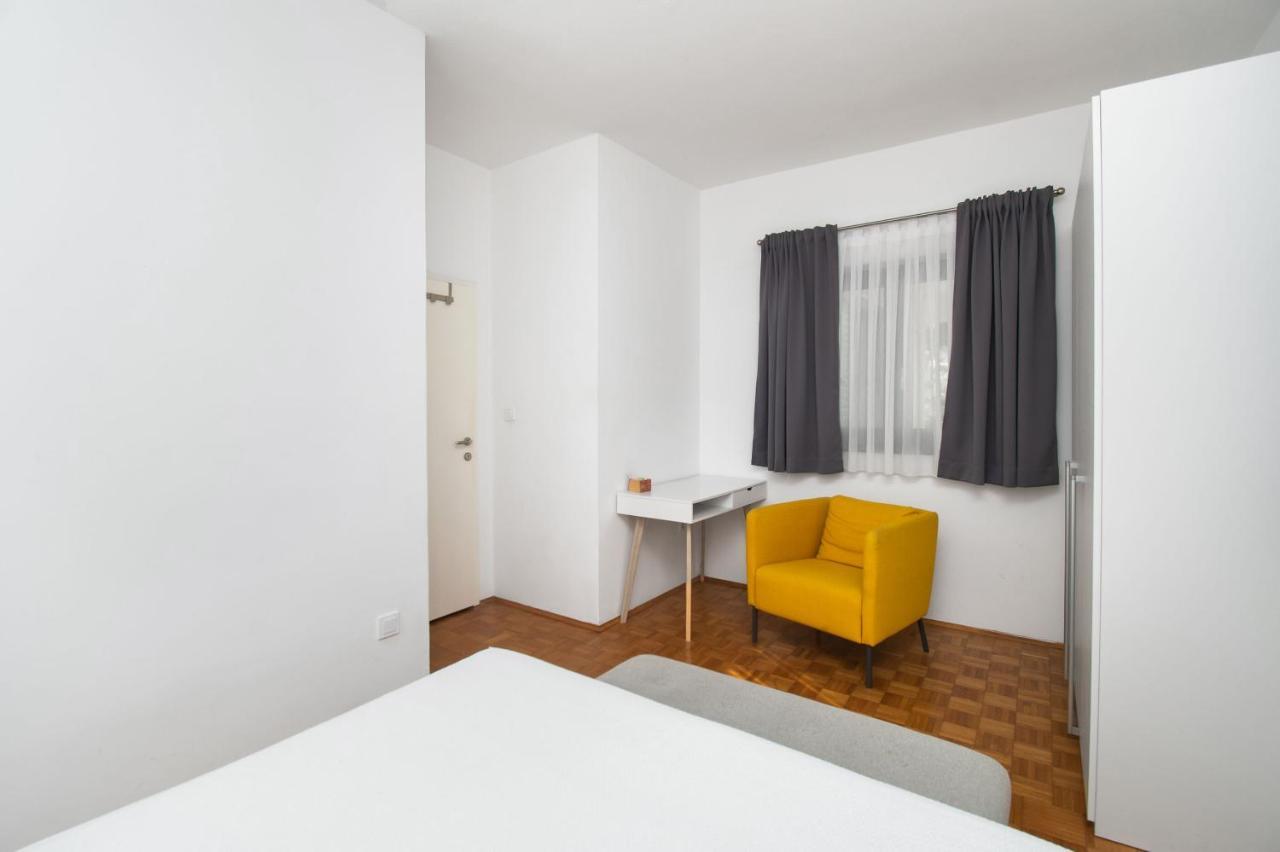 Apartments Slavica Vodice Exterior foto