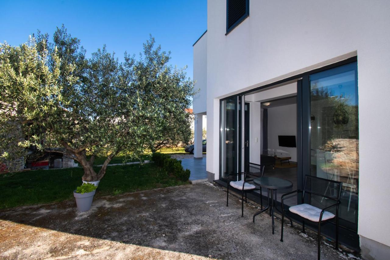 Apartments Slavica Vodice Exterior foto